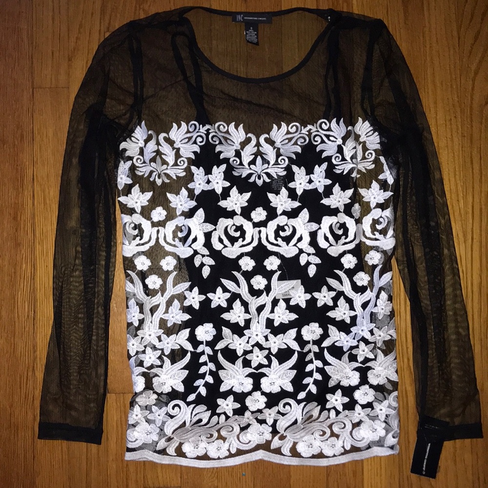 Internacional concepts floral lace top